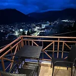 Panoramic Cityview Homestay *