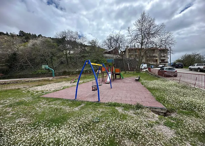 Δωμάτια σε οικογενειακή κατοικία Panoramic Cityview Καρπενήσι