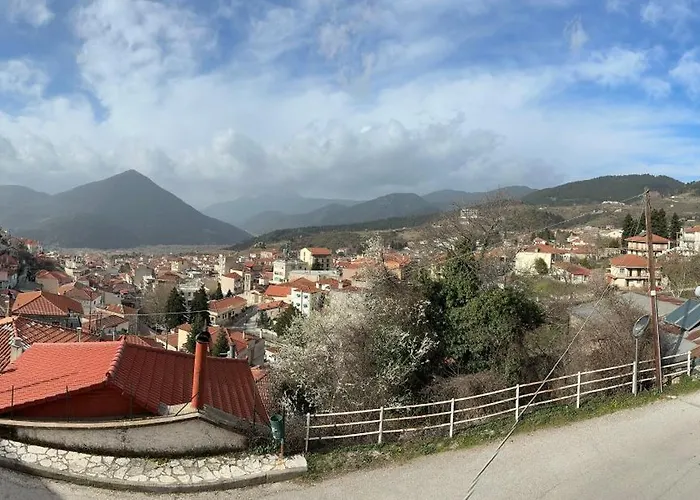 Panoramic Cityview Δωμάτια σε οικογενειακή κατοικία Καρπενήσι